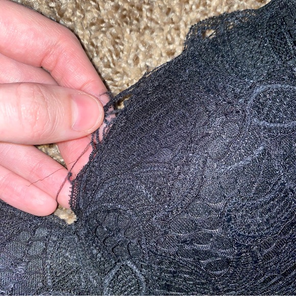 Wear Lively Rust Orange Lacy and Black Lacy No Wire Push Up Bra Set - Picture 6 of 6